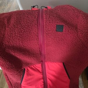 Under Armour Mens Red Fleece Jacket - L